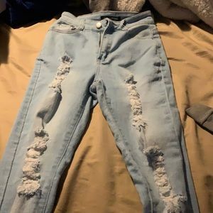 igbo wash ripped jeans